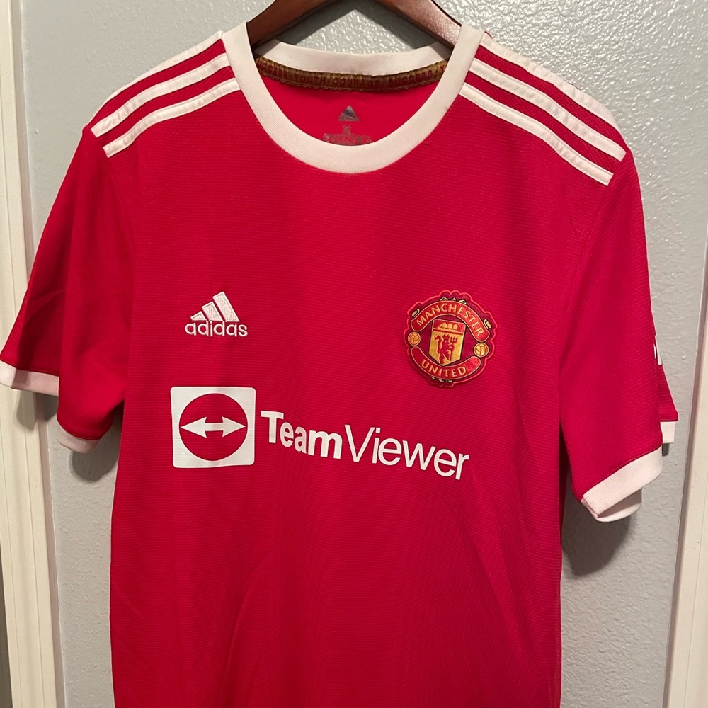Manchester United jersey